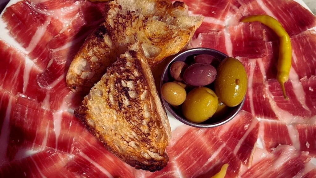 Top 10 Toppings to Elevate Your Huevos Rotos